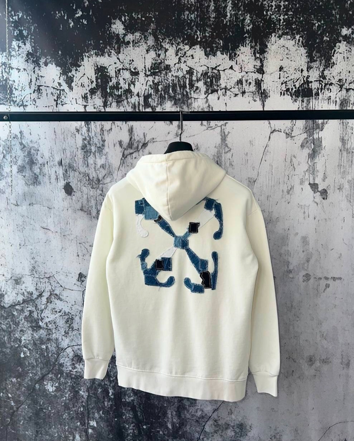 Off-White Hoodie